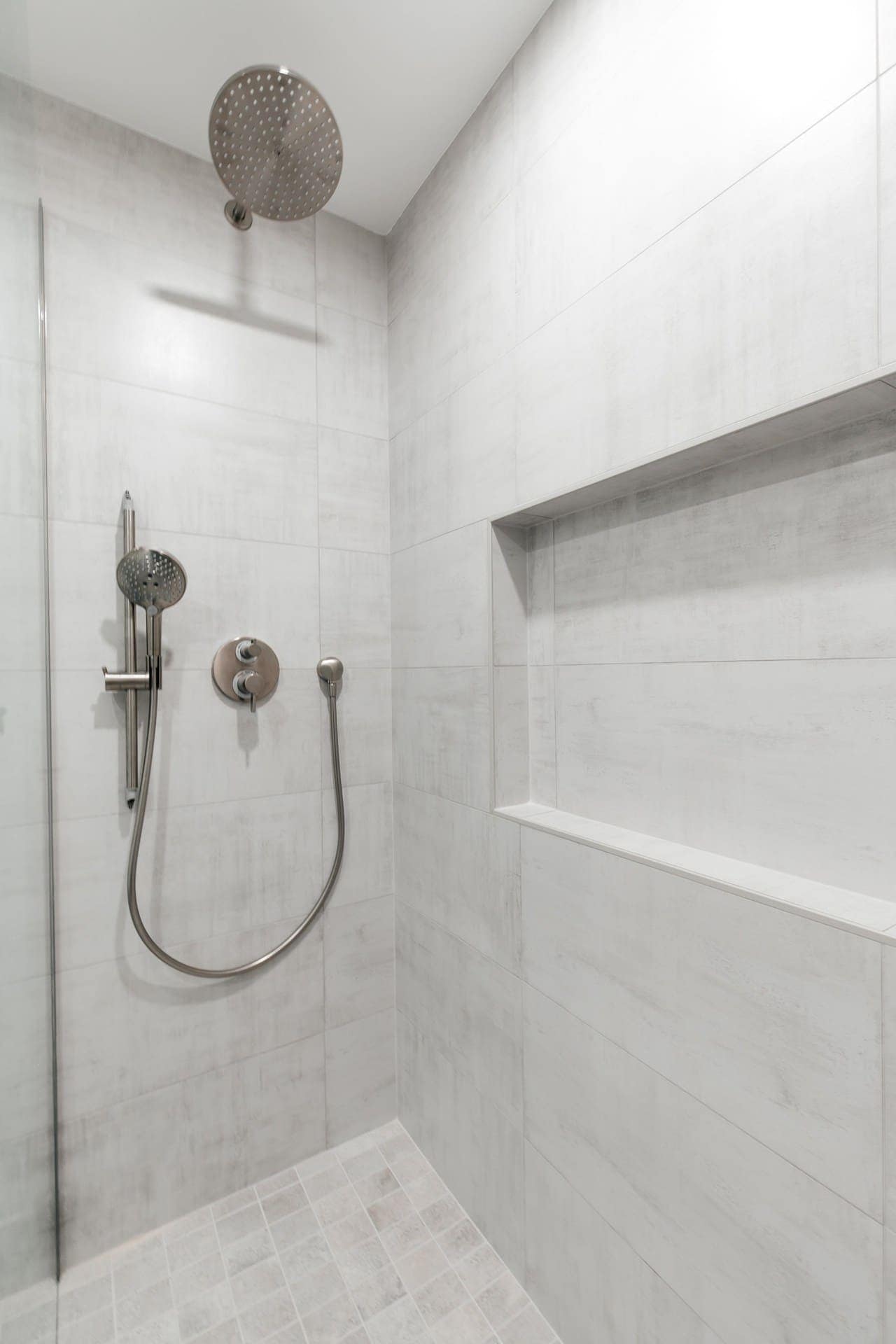 TAj_rgJr810sckL-MLXYKA (1)