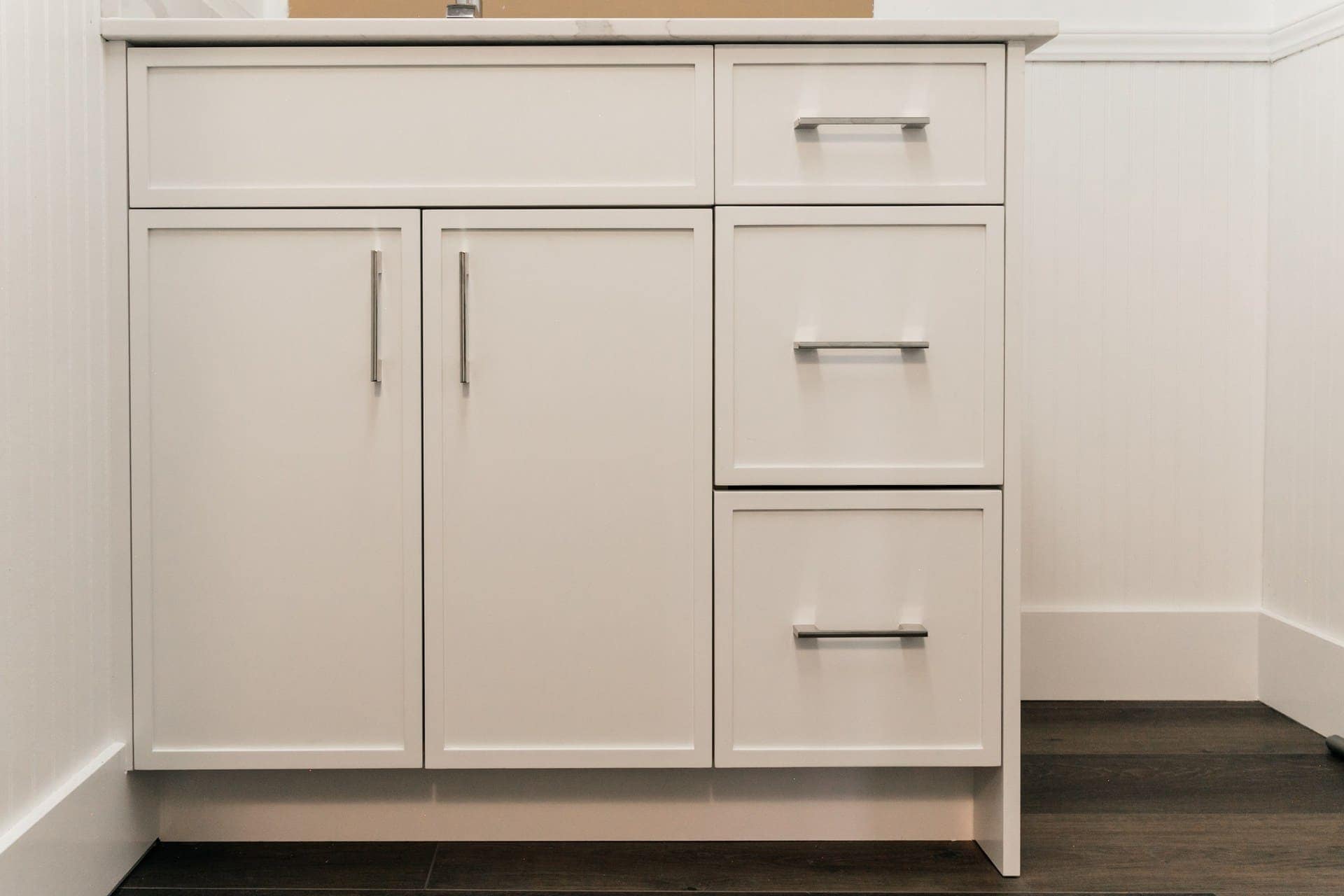 8V8q-jeEU9v52B7nVvce2A