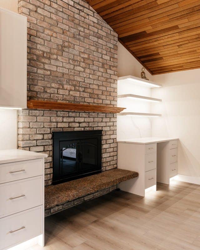 flooring contractors in Seattle